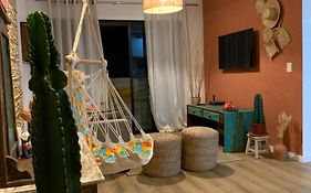 Taipa House - Apto temático na Ponta Verde - 200m da praia - Piscina